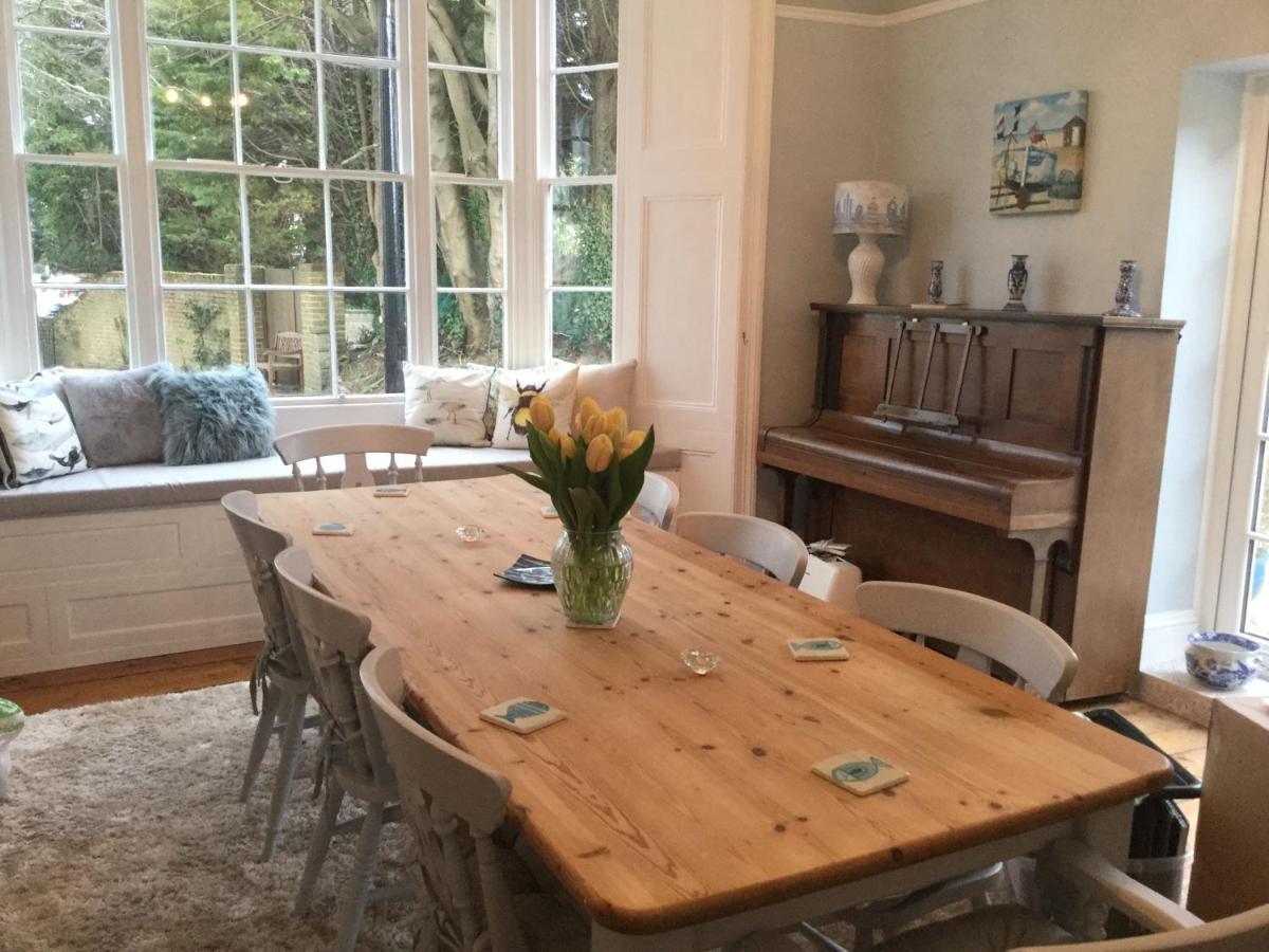 ディール Glebe House Bed & Breakfast エクステリア 写真